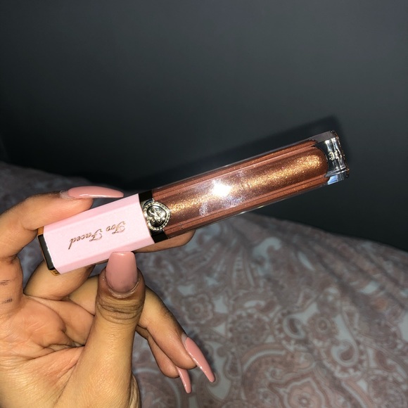 Too Faced Rich and Dazzling Lip Gloss - Picture 3 of 5
